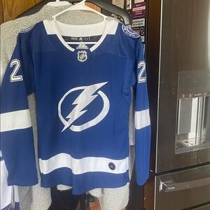 Tampa Bay Lightning S NHL Jersey blue white 21 POINT adidas